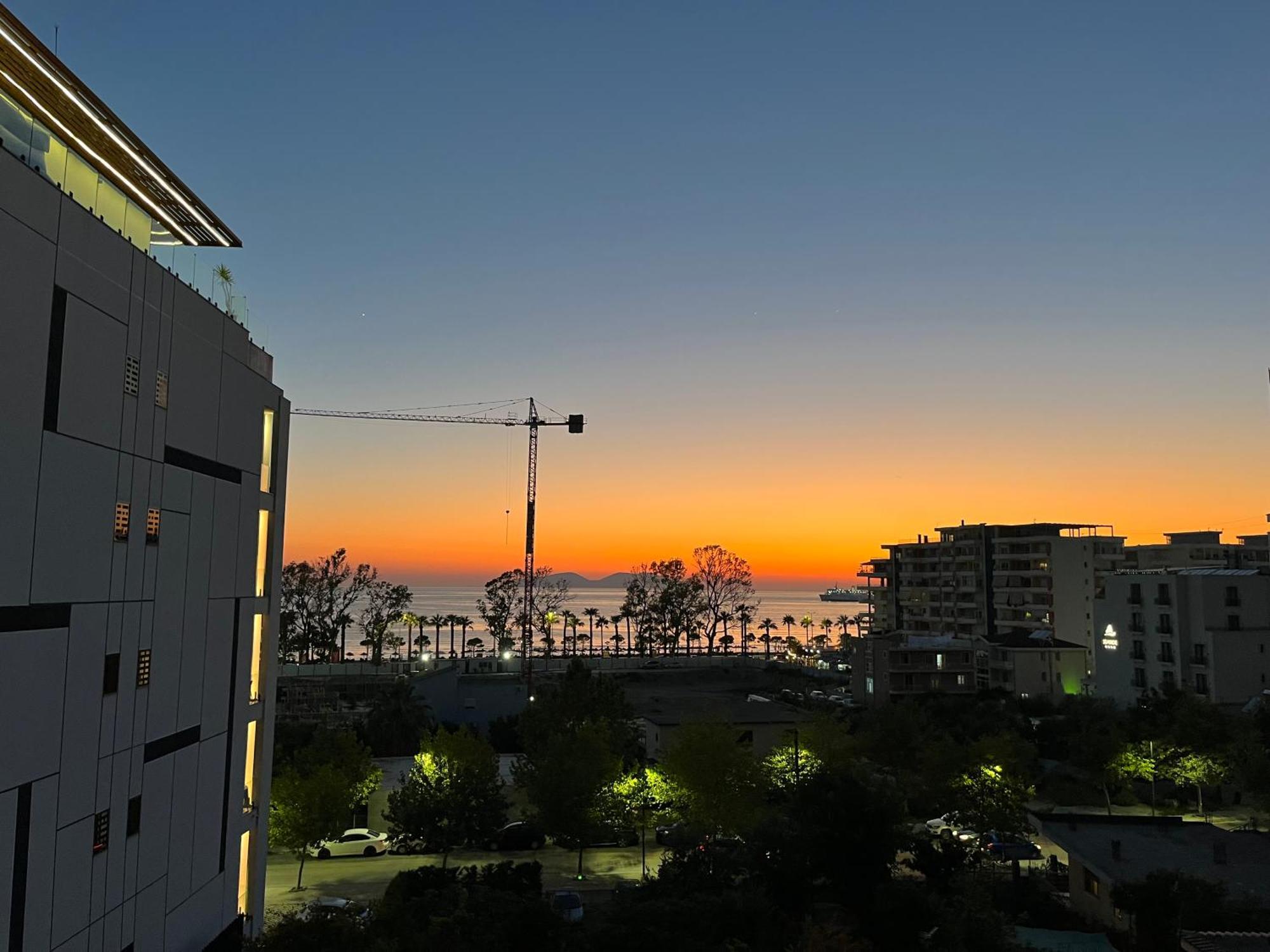 Rei'S Place Vlore Exterior photo